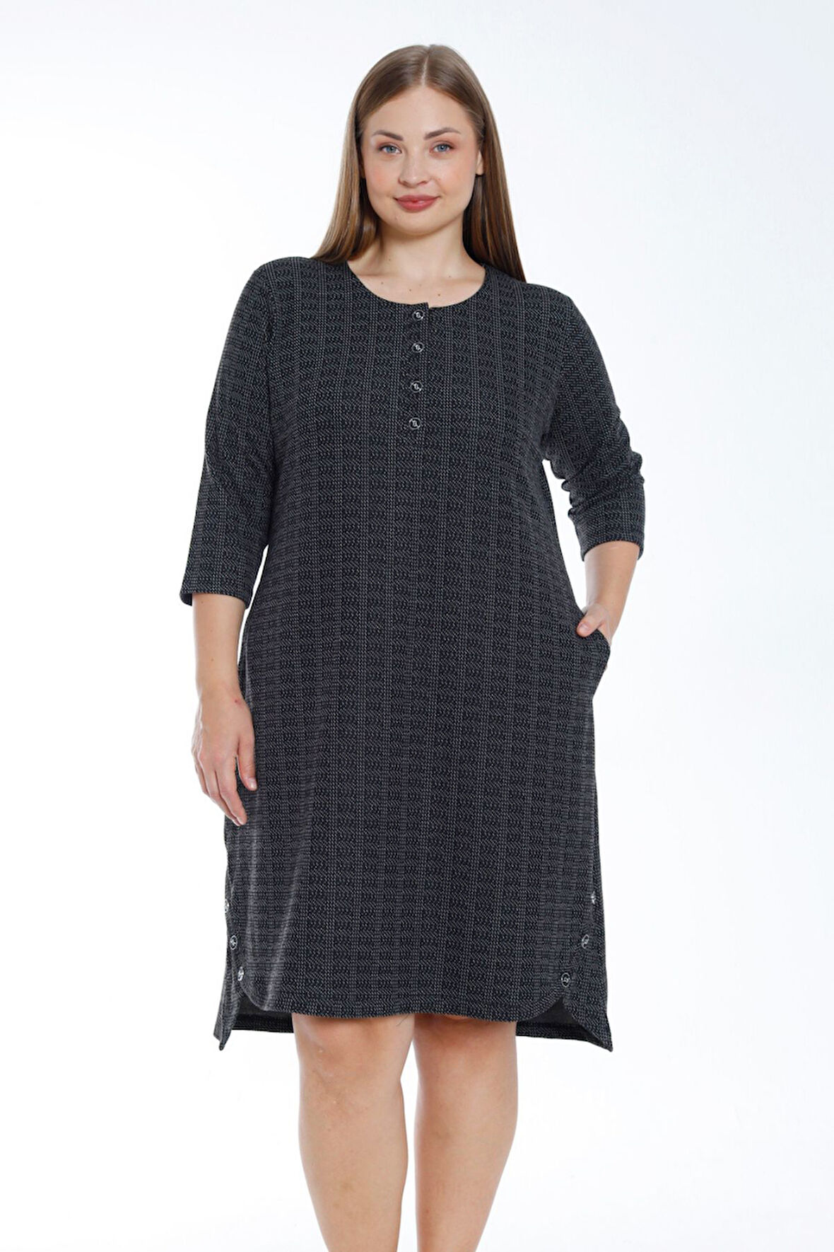 Desenli Düğmeli Cepli Truvakar Kollu Kadın Büyük Beden Jakarlı Elbise