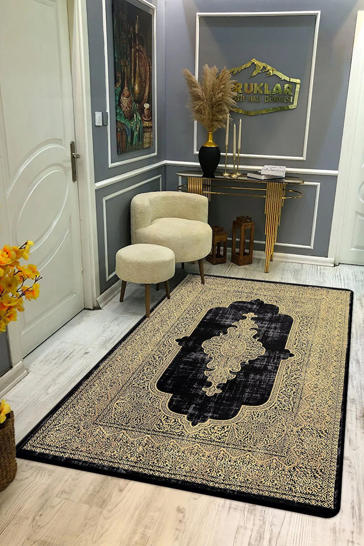 Kaymaz Tabanlı Yıkanabilir Leke Tutmaz Modern Klasik Desenli Salon Halısı Dot Taban Halı KLDH17
