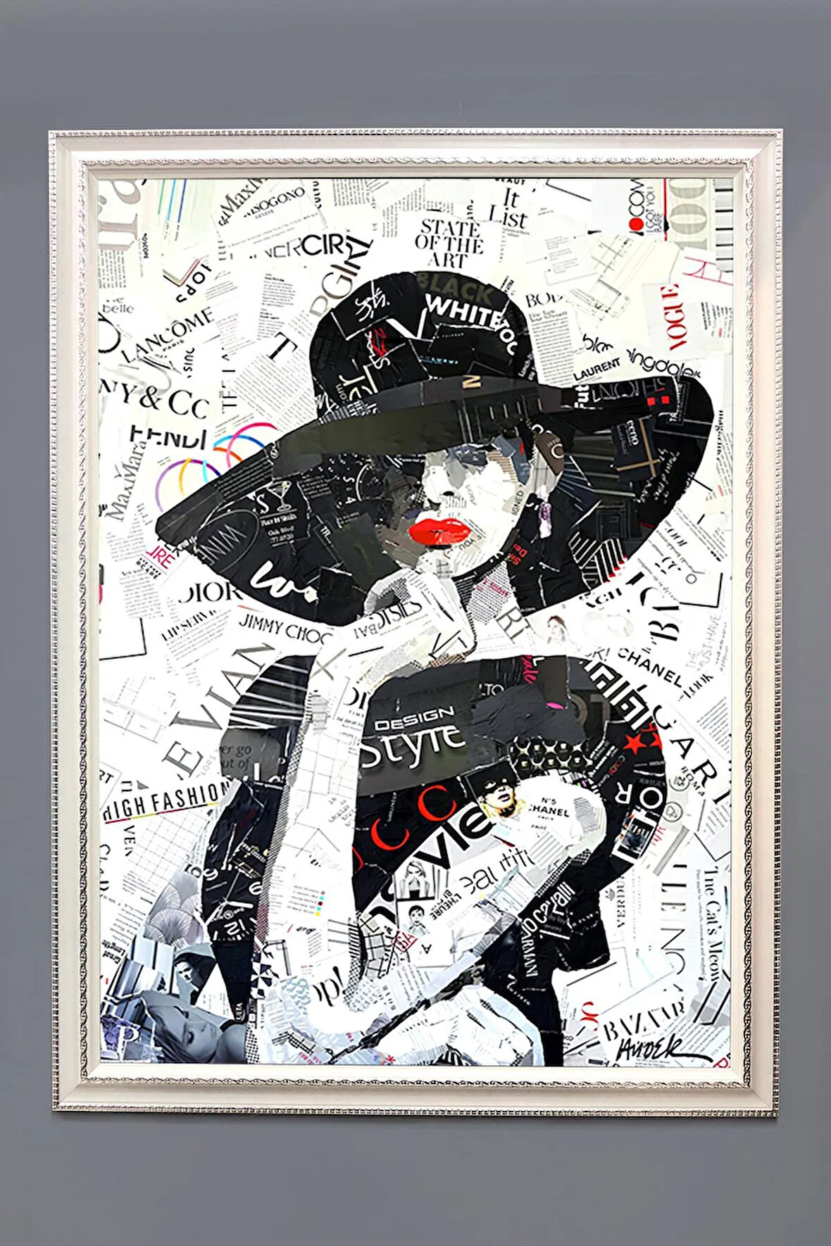 Dekoratif Modern Çerçeveli Vogue Moda Kadın Desenli Duvar Tablosu 50x70 CM