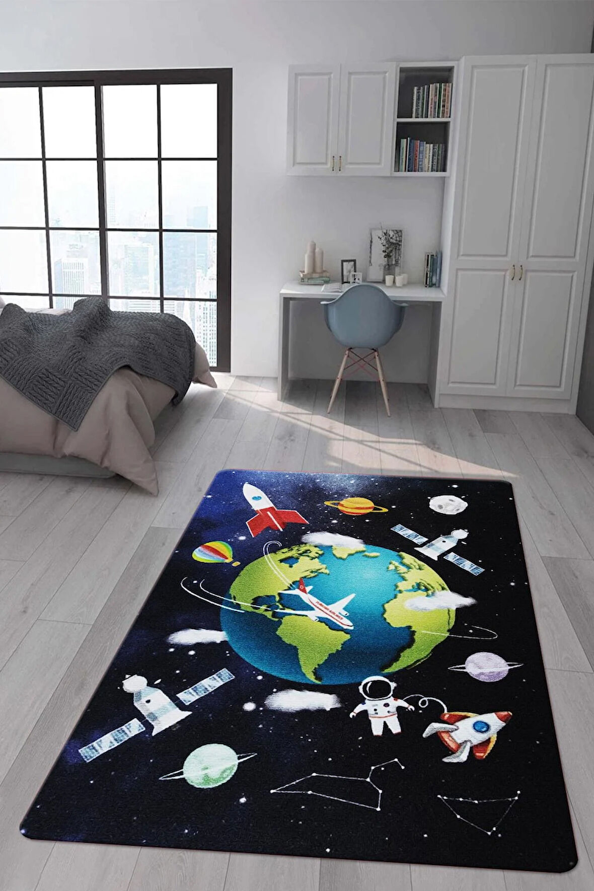 Kaymaz Taban Makinede Yıkanabilir Dijital Baskı Uzay Desenli Çocuk Odası Halısı Dot Taban Halı