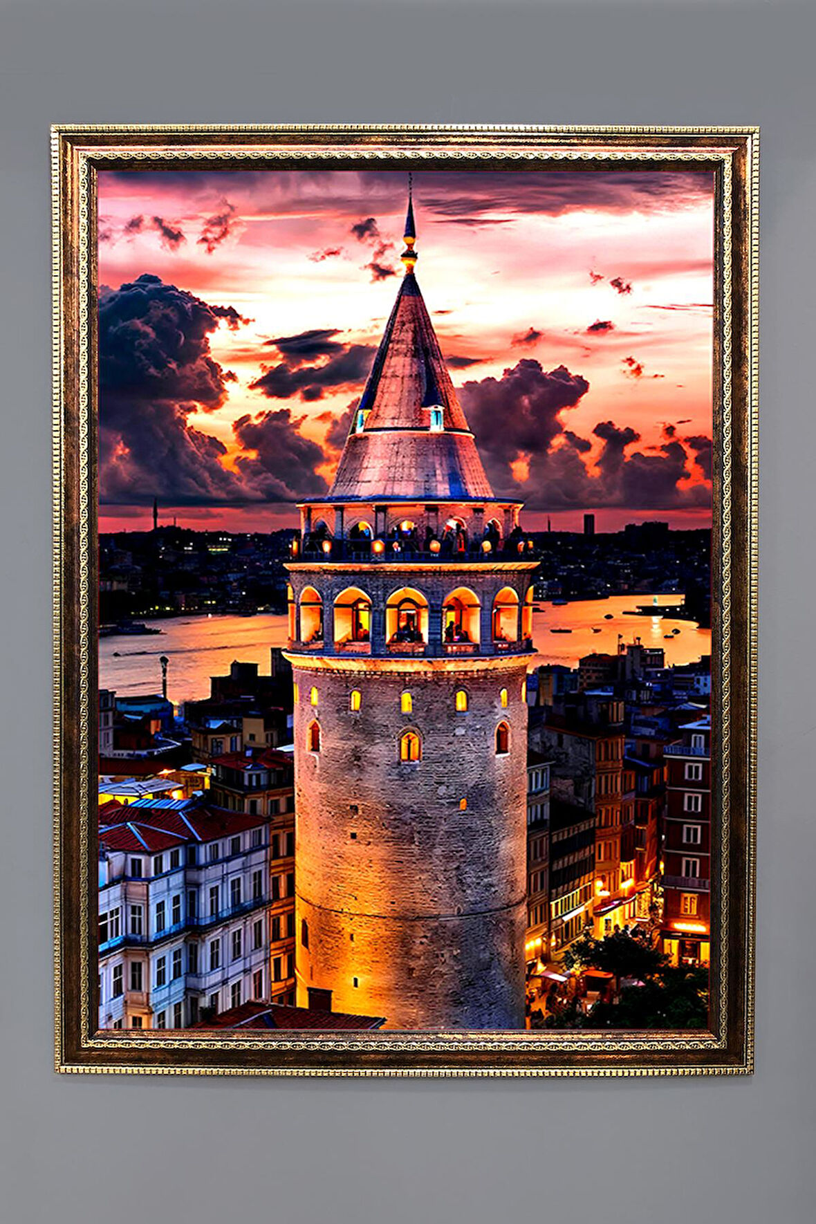 Galata Kulesi Desenli Çerçeveli Duvar Tablosu 50x70cm PTL09