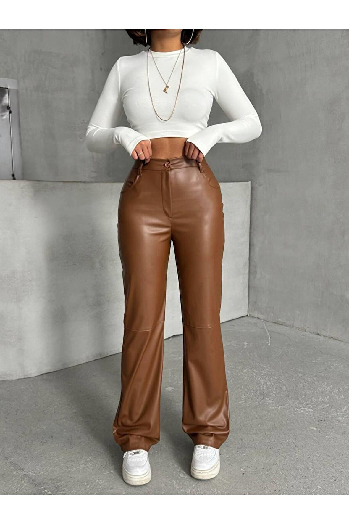 Suni Deri Kadın Pantolon