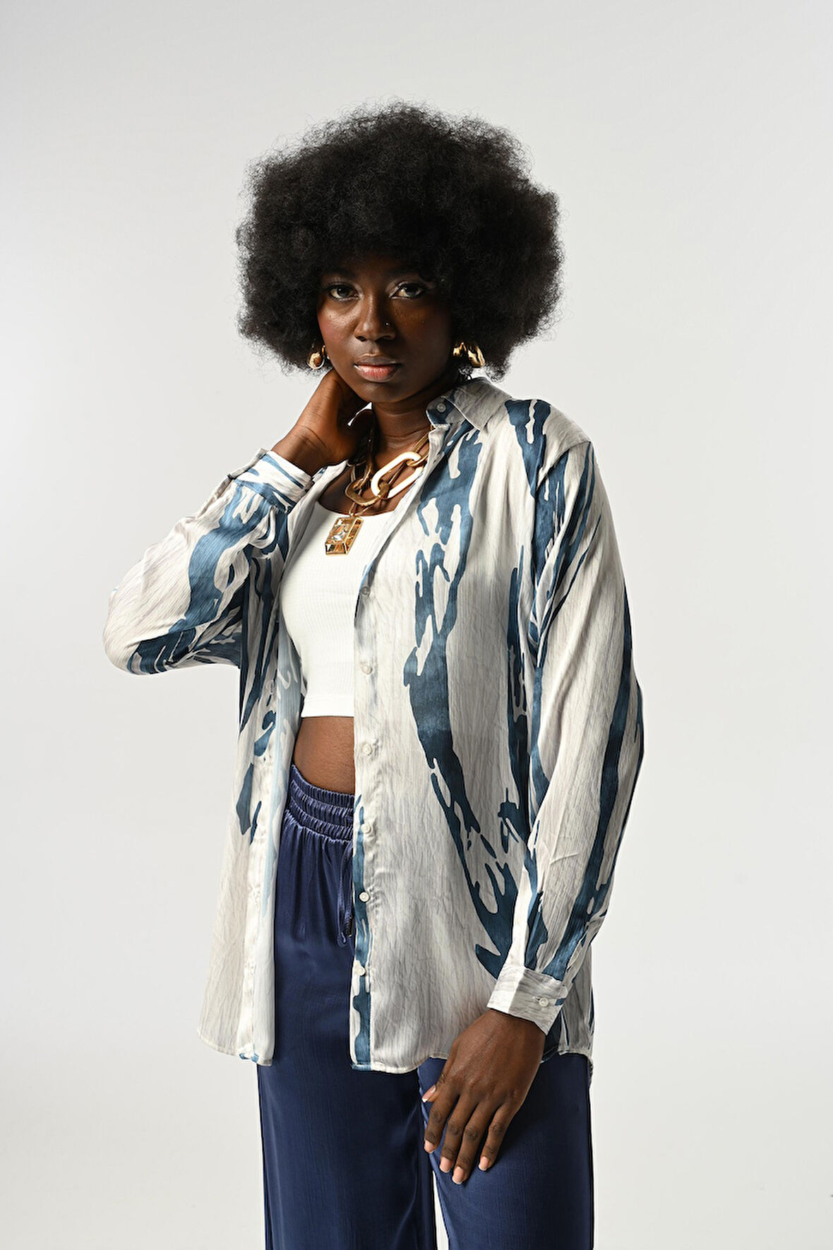 KADIN ŞERİT DESENLİ OVERSİZE KESİM GÖMLEK