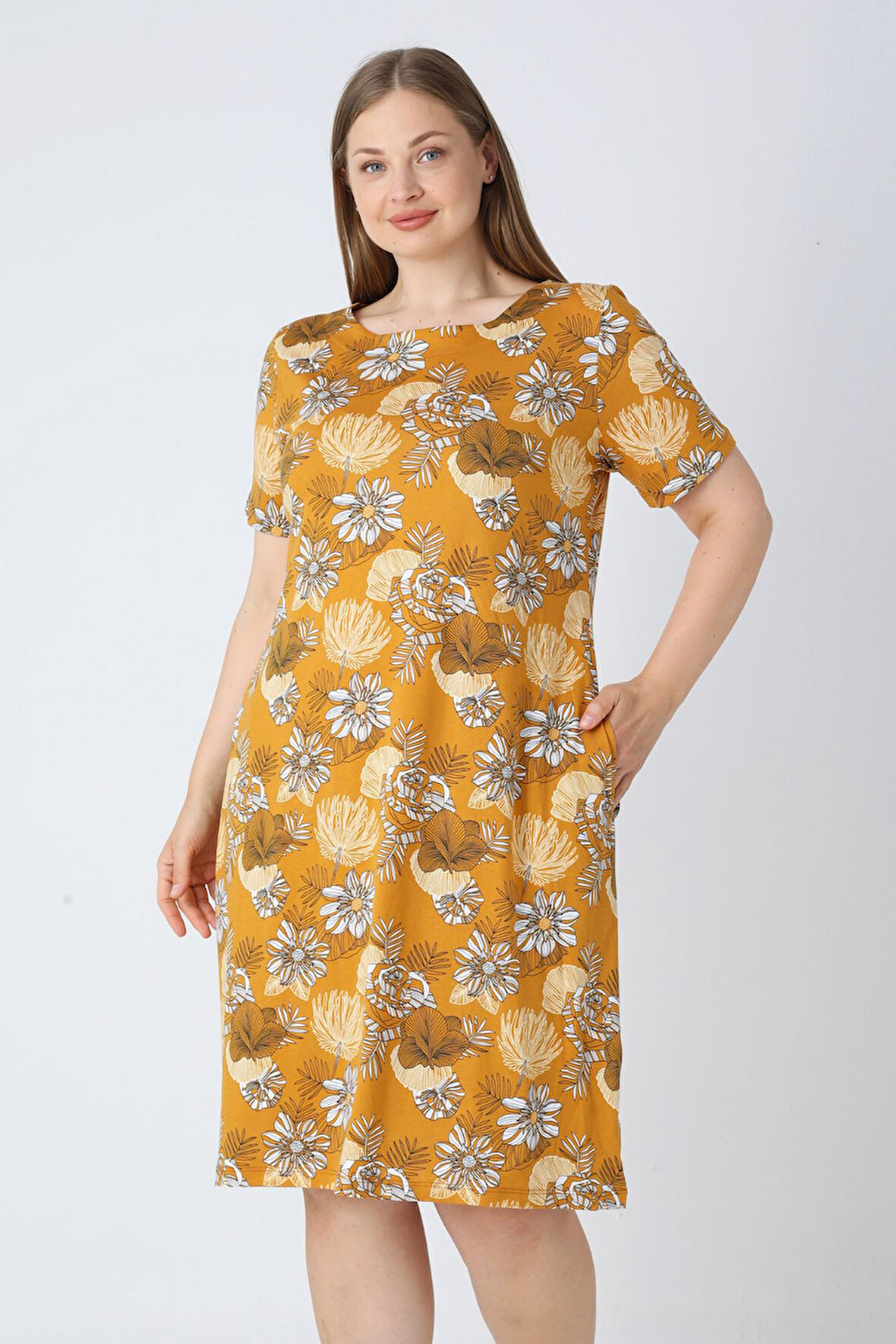 Desenli Pamuklu Kadın Büyük Beden Kısa Kollu Cepli Elbise