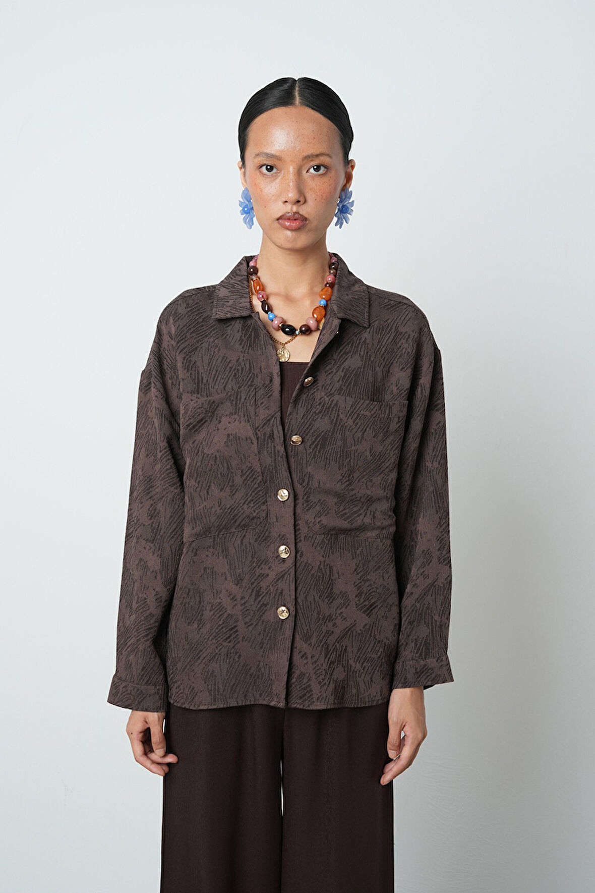 Kadın Kahverengi Çift Cepli Desenli Gömlek - Ceket