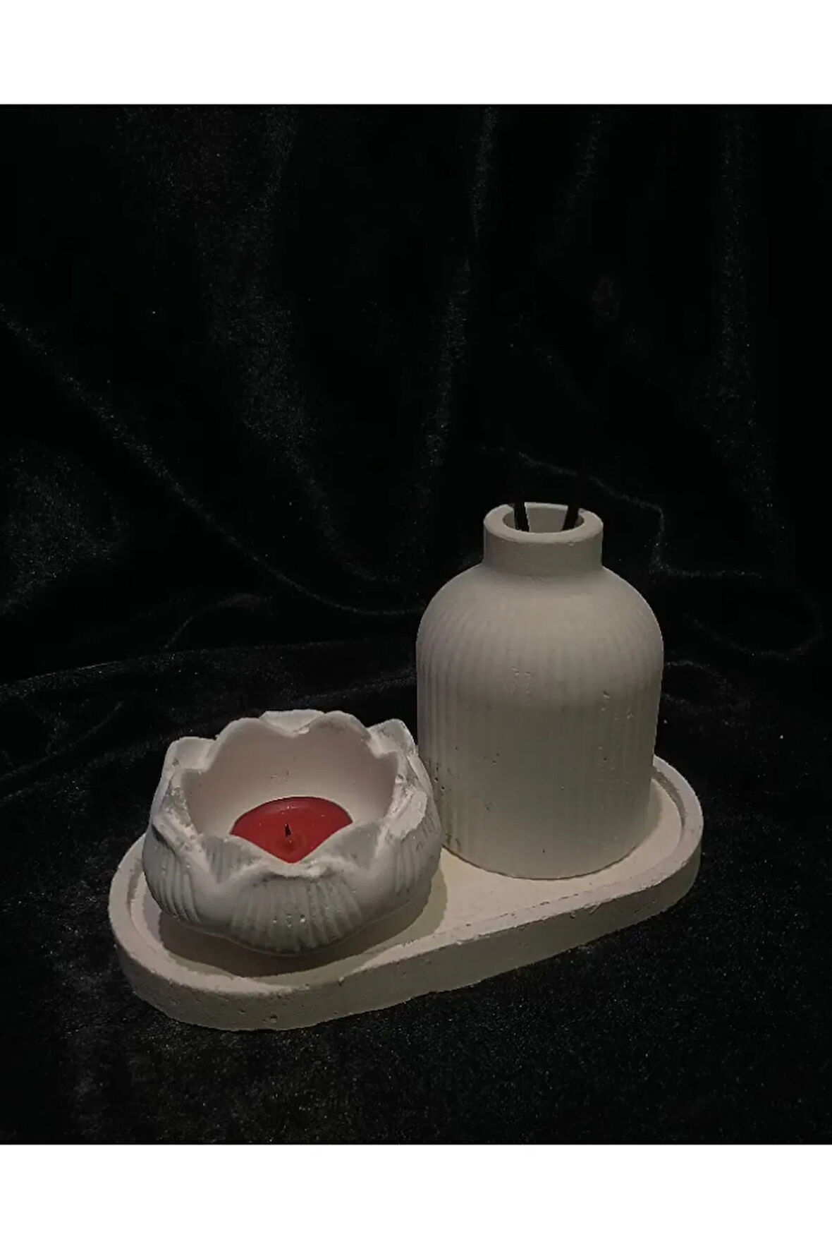 Lotus Oda Kokusu