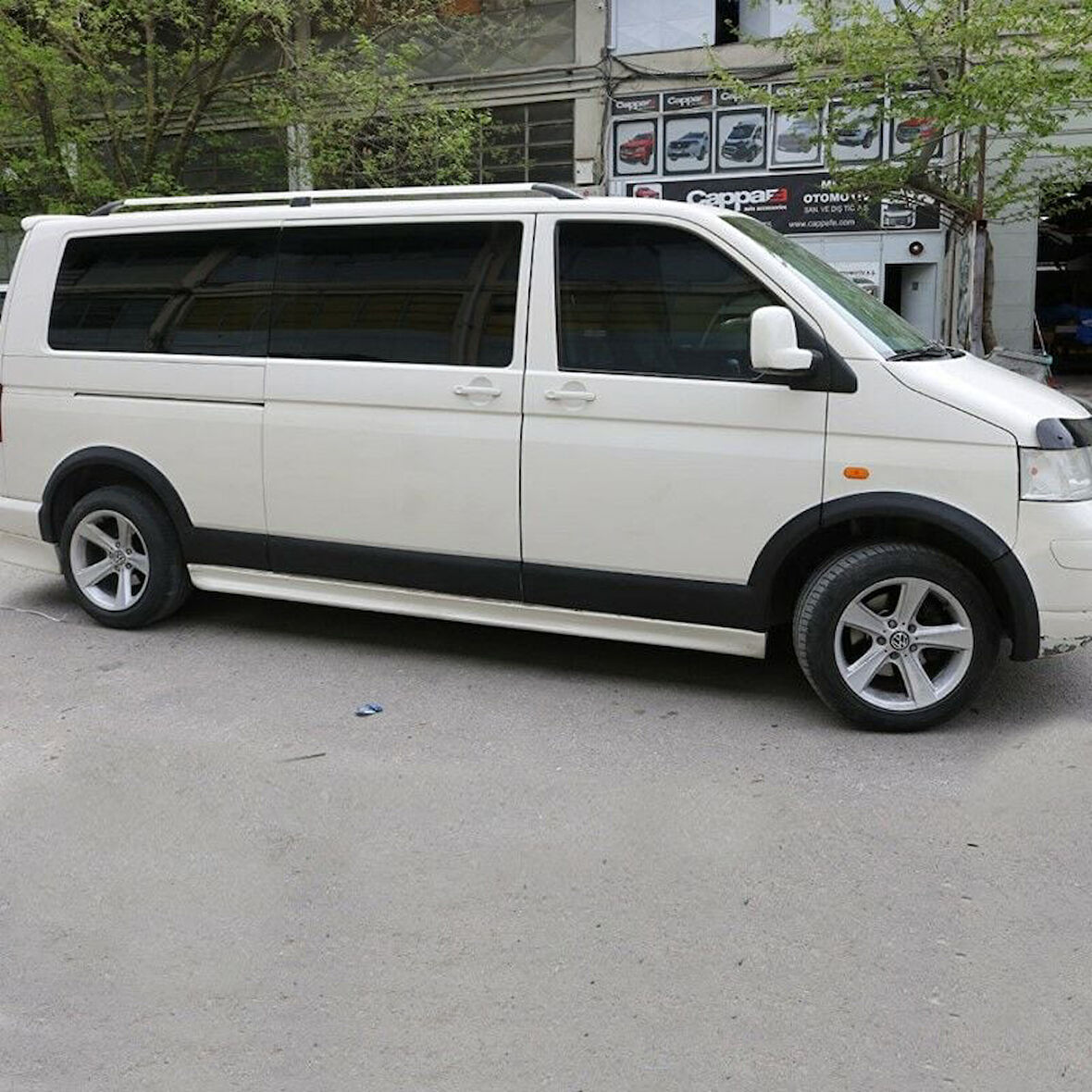 Volkswagen Transporter T5 Uzun Şasi 2009 - 2014 Çamurluk Kapı Dodikleri Set 11 Parça Sağ Sürgü