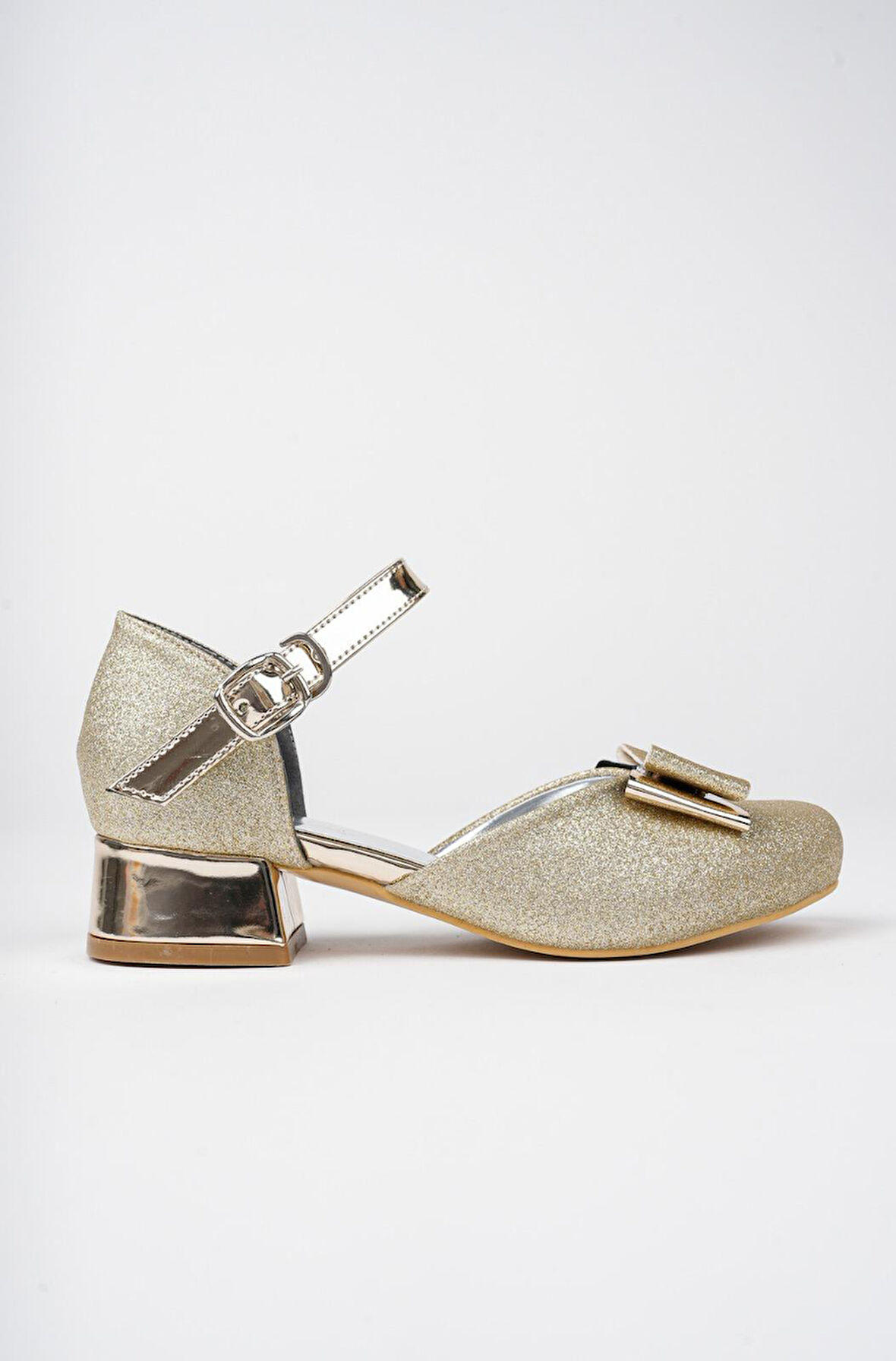 Kız Çocuk Altın Sarısı Abiye Simli Kum Detaylı Fiyonklu Ayakkabı 