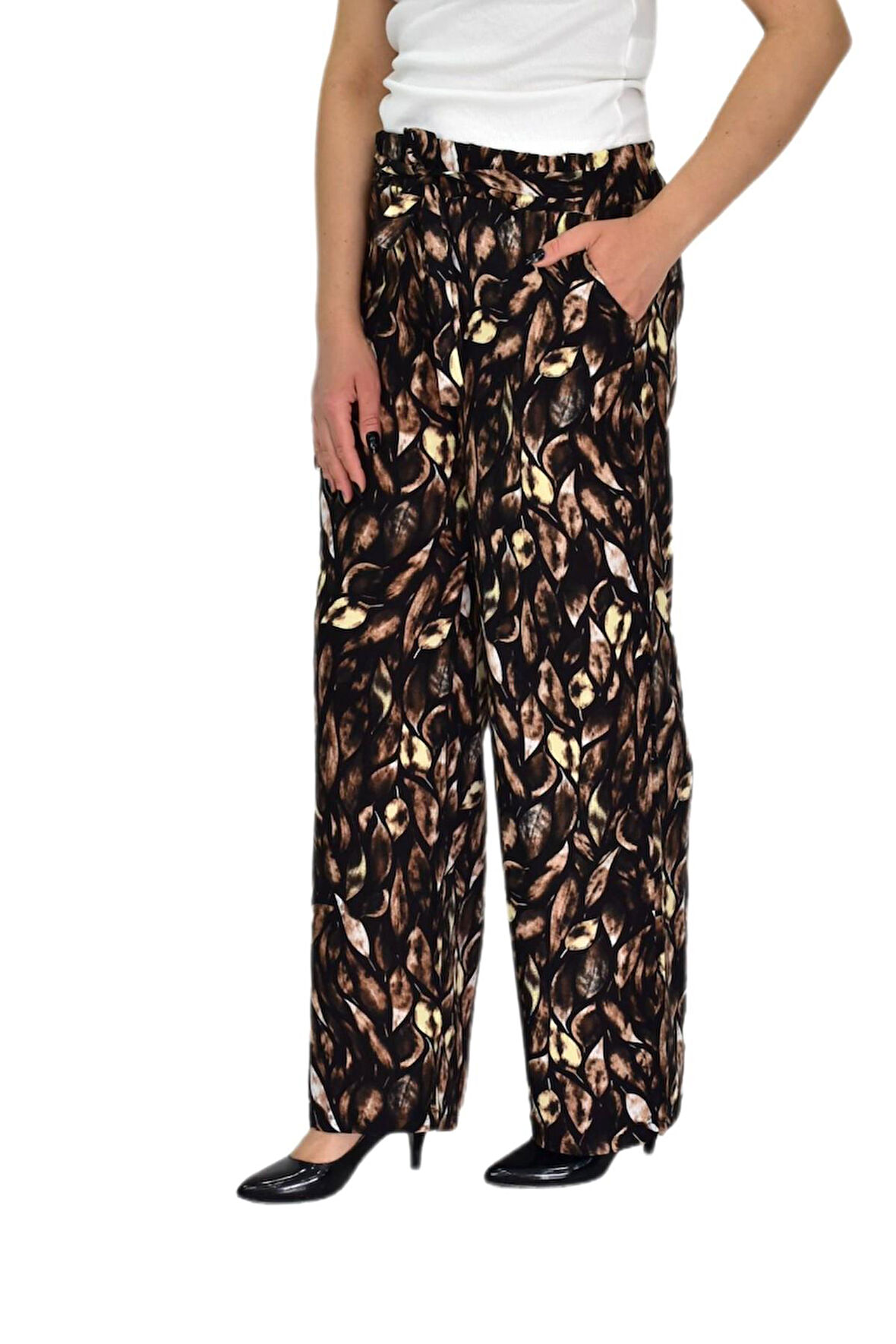 Kadın Emprime Bol Paçalı Lastikli Bağcıklı Pantolon BGL-ST04626