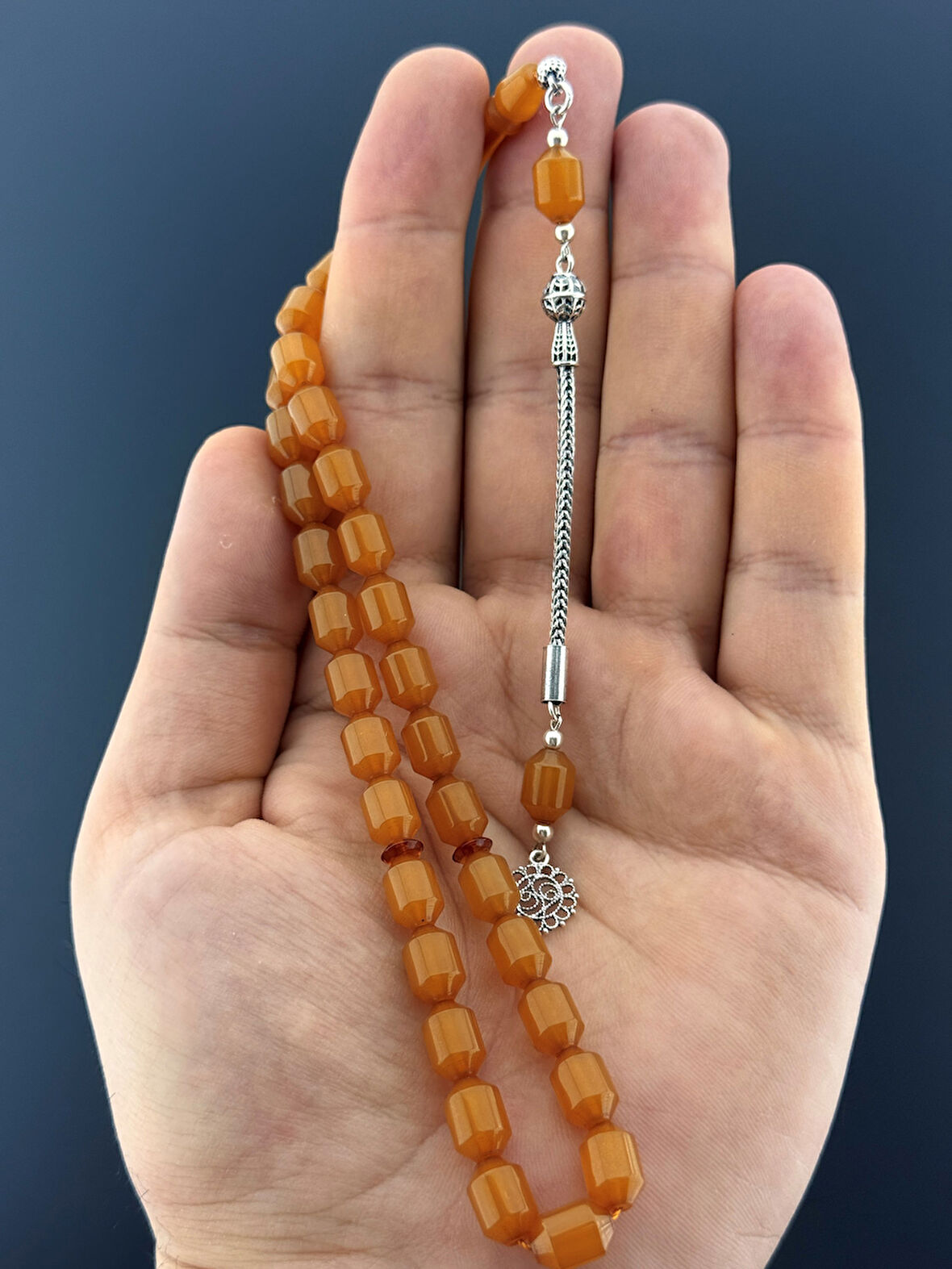 MURİ TESBİH 3,7 GR 925 AYAR GÜMÜŞ PÜSKÜL SIKMA KEHRİBAR KAPSÜL KESİM 7X10