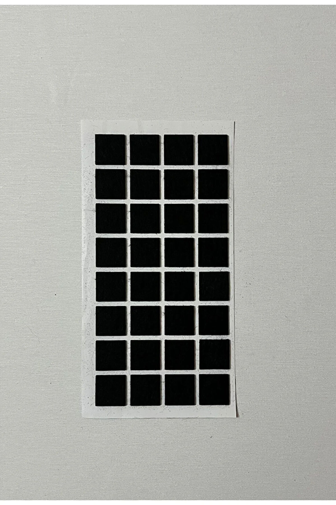 Mobilya Masa Sandalye Koltuk Ayağı Kaydırmaz Ses Önleyici Keçe Yapışkanlı 25*25mm Kare Siyah