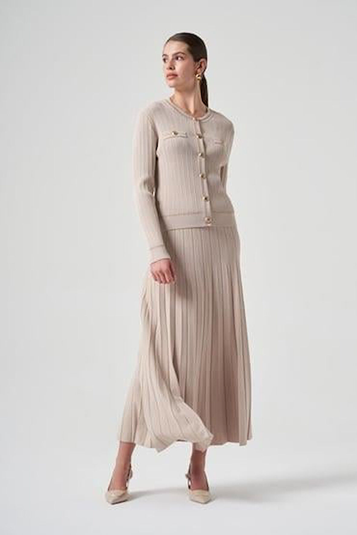 1115 NUSS HIRKA