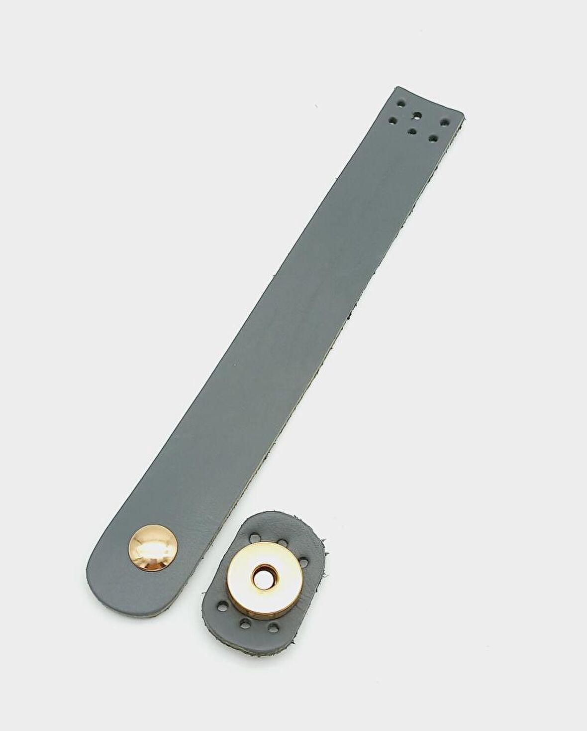 18x2,3 cm Gri Gerçek Deri Düz Çanta Kapağı Light Gold Metalli