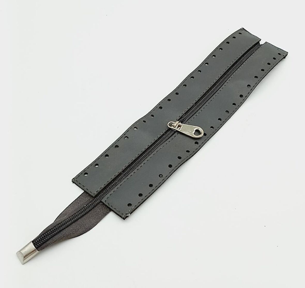 Gri Renk 28 Cm Derili Fermuar Gümüş Metalli