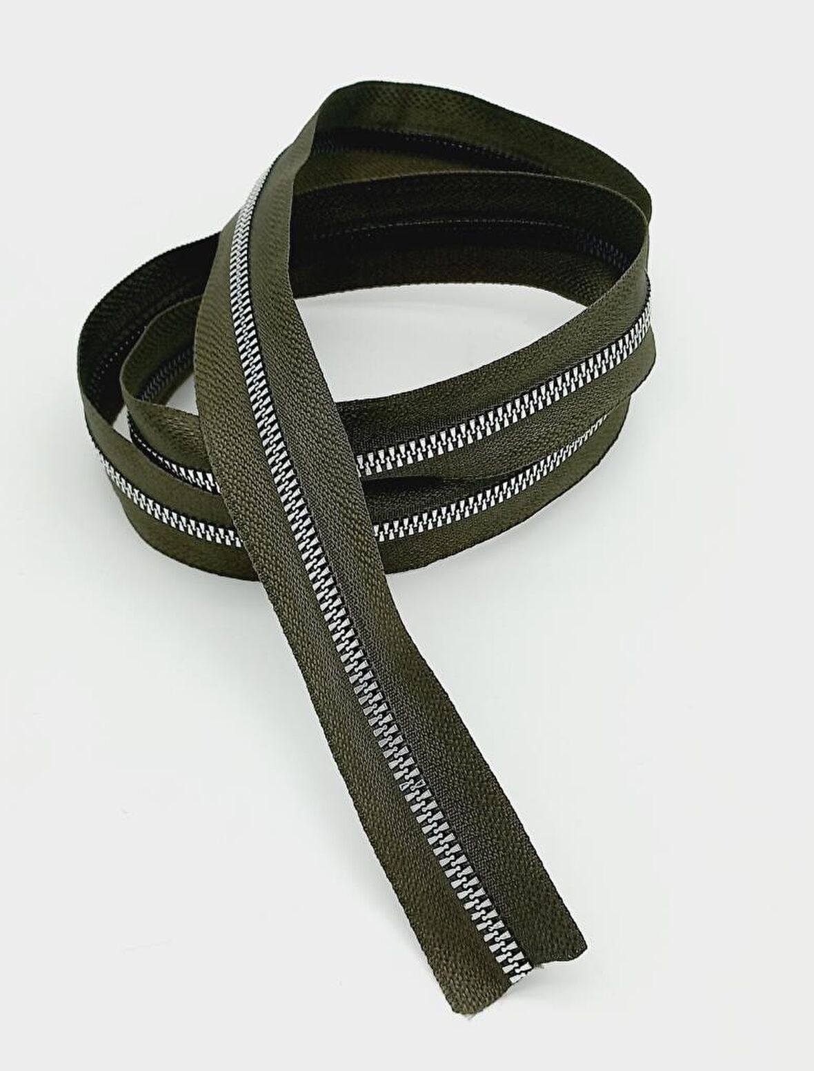 Ortası Gümüş Fermuar 100 Cm Haki Yeşil Renk