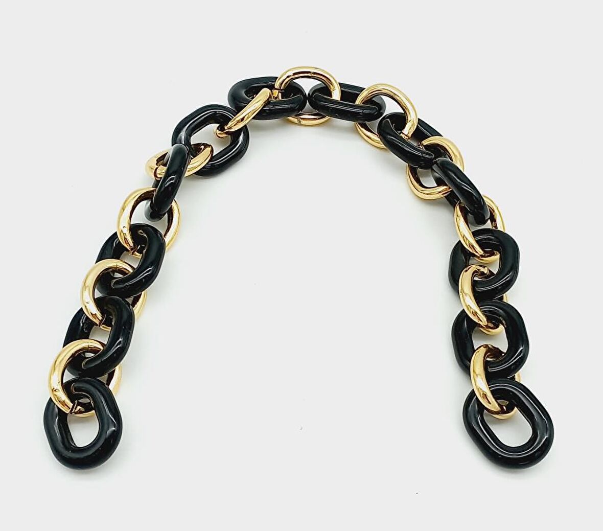 Akrilik 35 Cm Siyah Light Gold Zincir