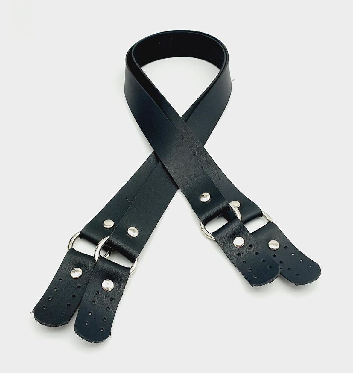 Haledört Model Siyah Tek Kat Kalın Suni Deri Çift Sap Gümüş Metalli