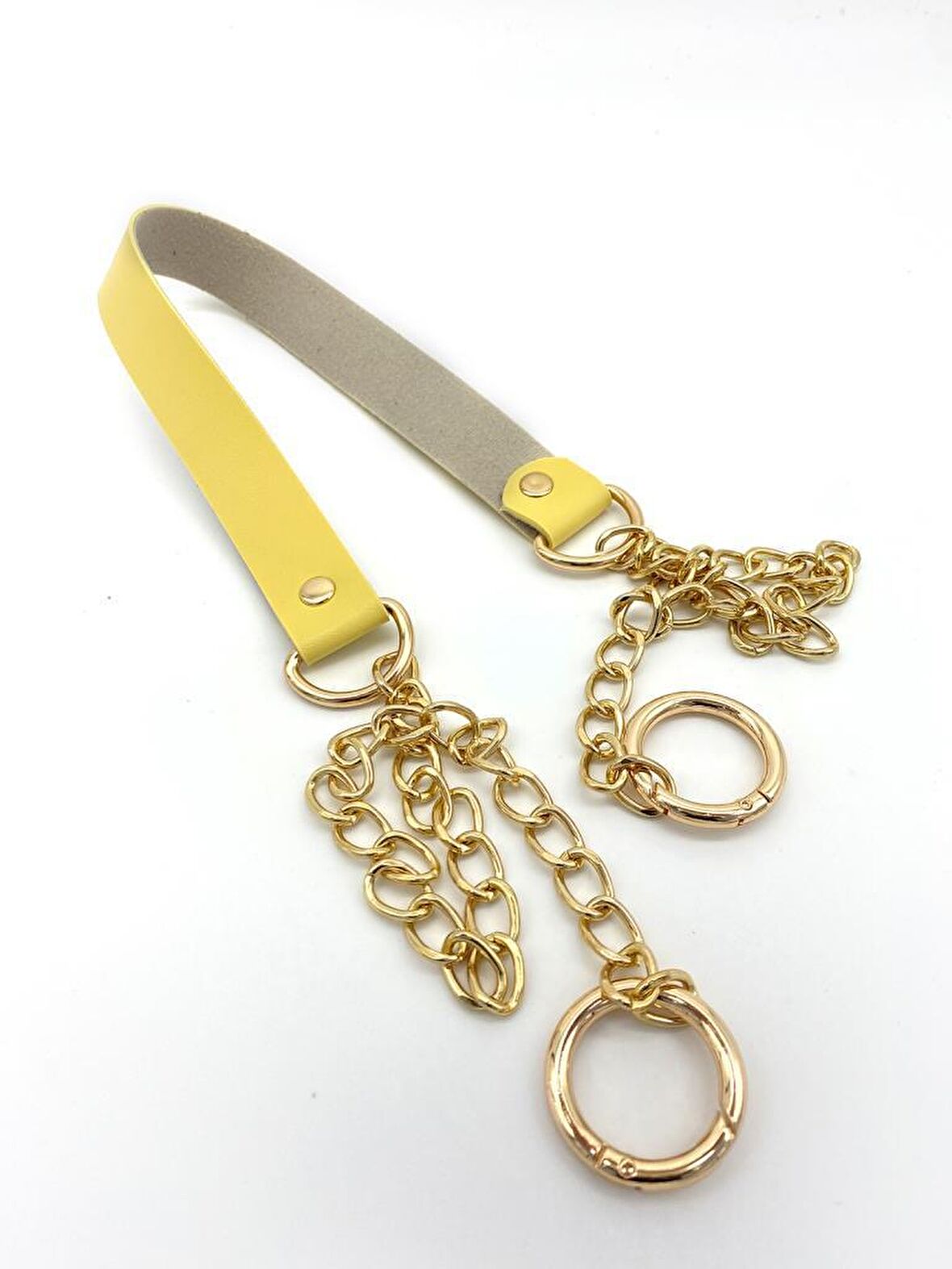 Tek Kat Suni Deri Sarı Renk İnce Zincirli Sap Light Gold Metal
