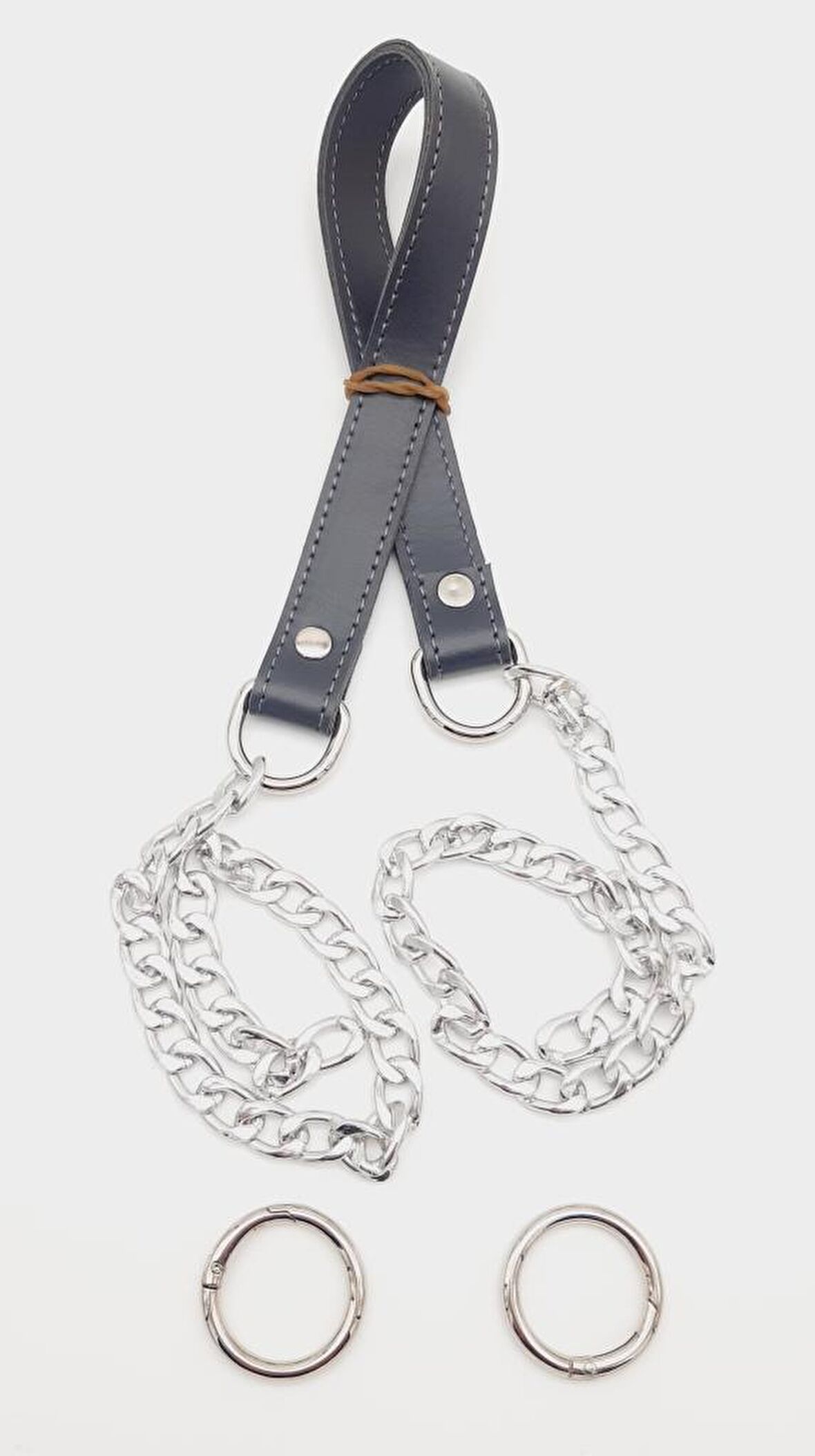 Suni Deri Dikişli Gümüş Zincirli Gri Renk Çanta Sapı