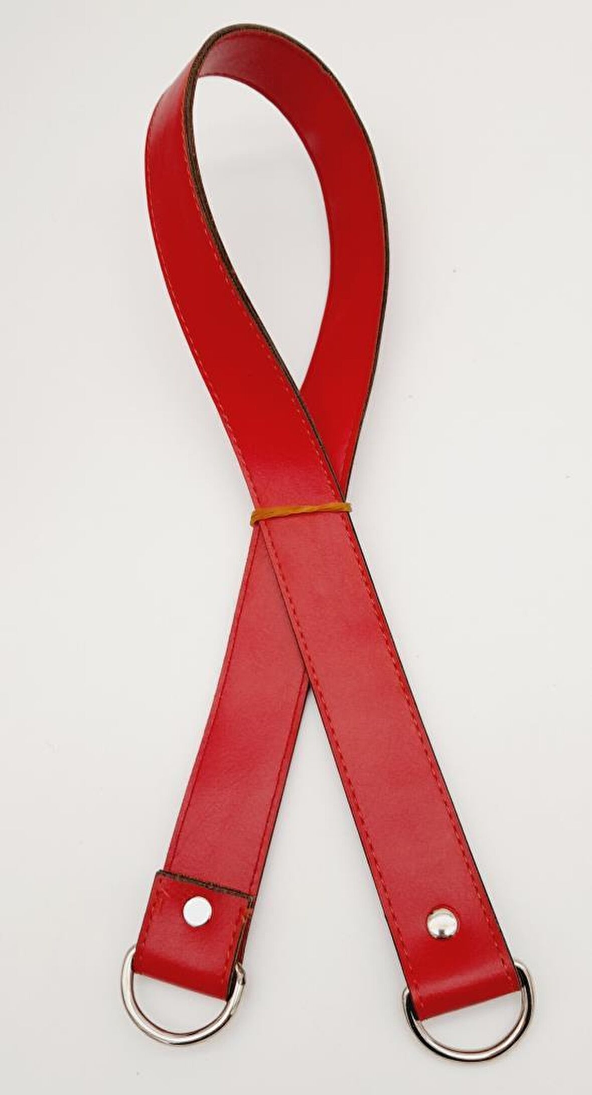 Suni Deri 70X3 Cm Kırmızı Çanta Sapı Gümüş Metalli