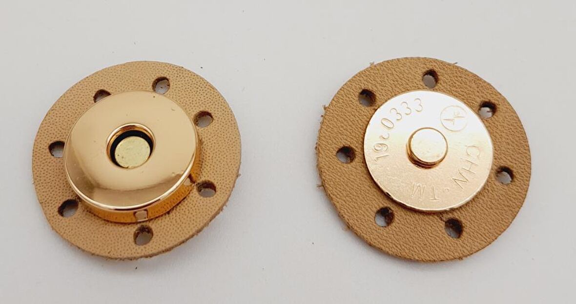 Gerçek Derili Mıknatıslı Çıtçıt Ham Doğal Renk Light Gold Metalli