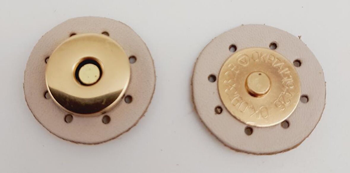 Gerçek Derili Mıknatıslı Çıtçıt Krem Light Gold Metalli
