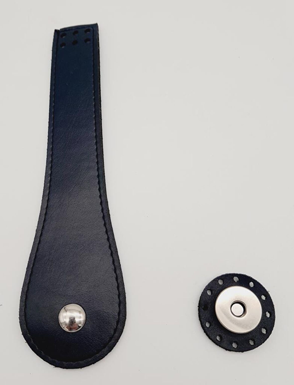 Suni Deri Armut İstiridye Model Kapak Lacivert Gümüş Metalli