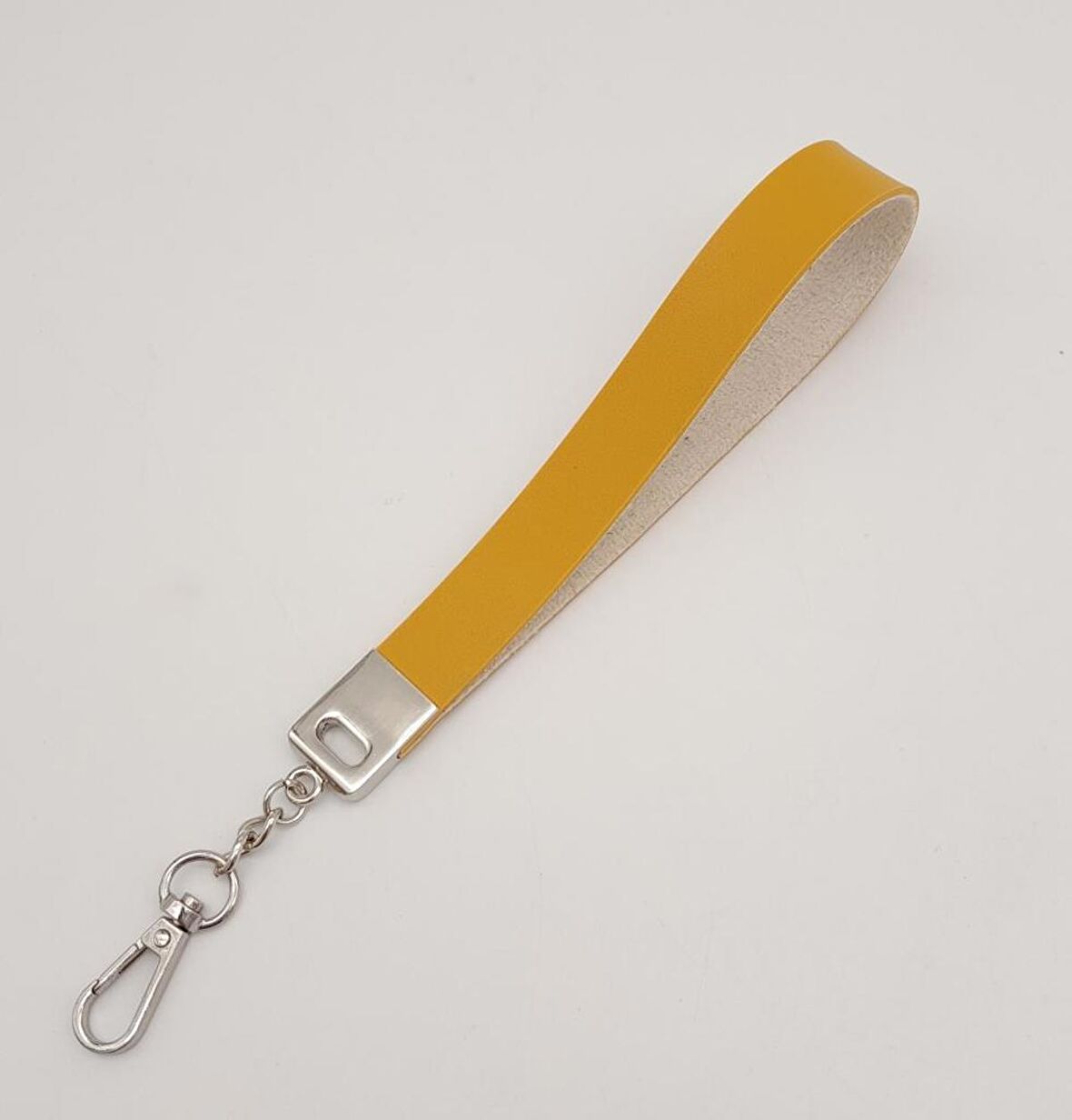 Hardal Tek Kat Suni Deri Zincirli Elcik Gümüş Metal