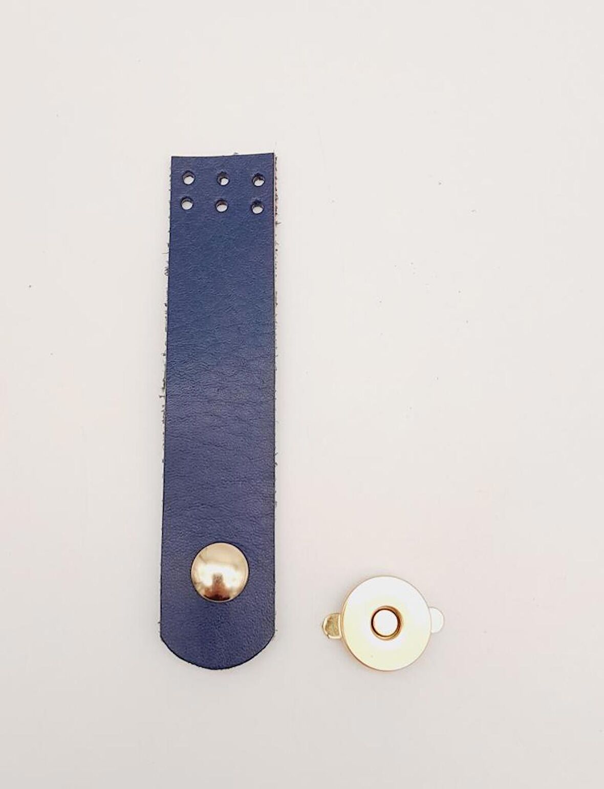 11x2.3 cm Lacivert Gerçek Deri Düz Çanta Kapağı Light Gold Metalli