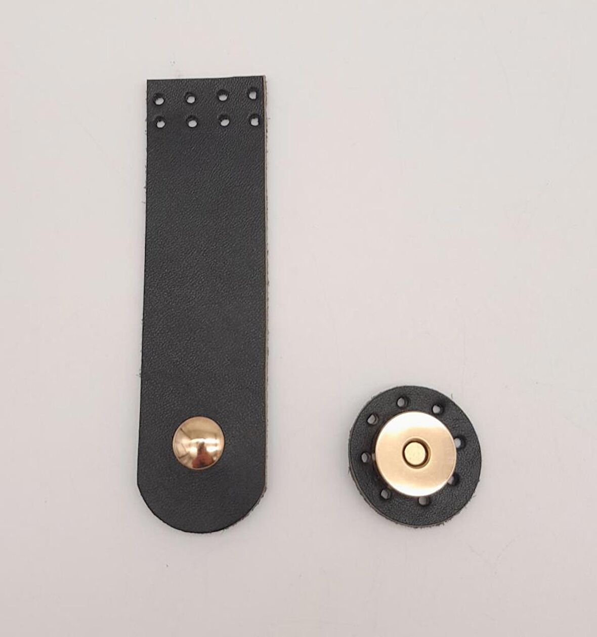 11x3 cm Siyah Gerçek Deri Düz Çanta Kapağı Light Gold Metalli