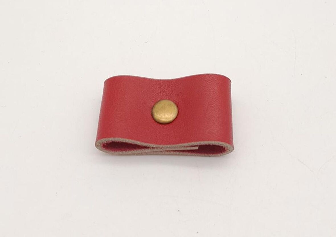 Kırmızı Gerçek Deri Büzgülük Antik Metalli