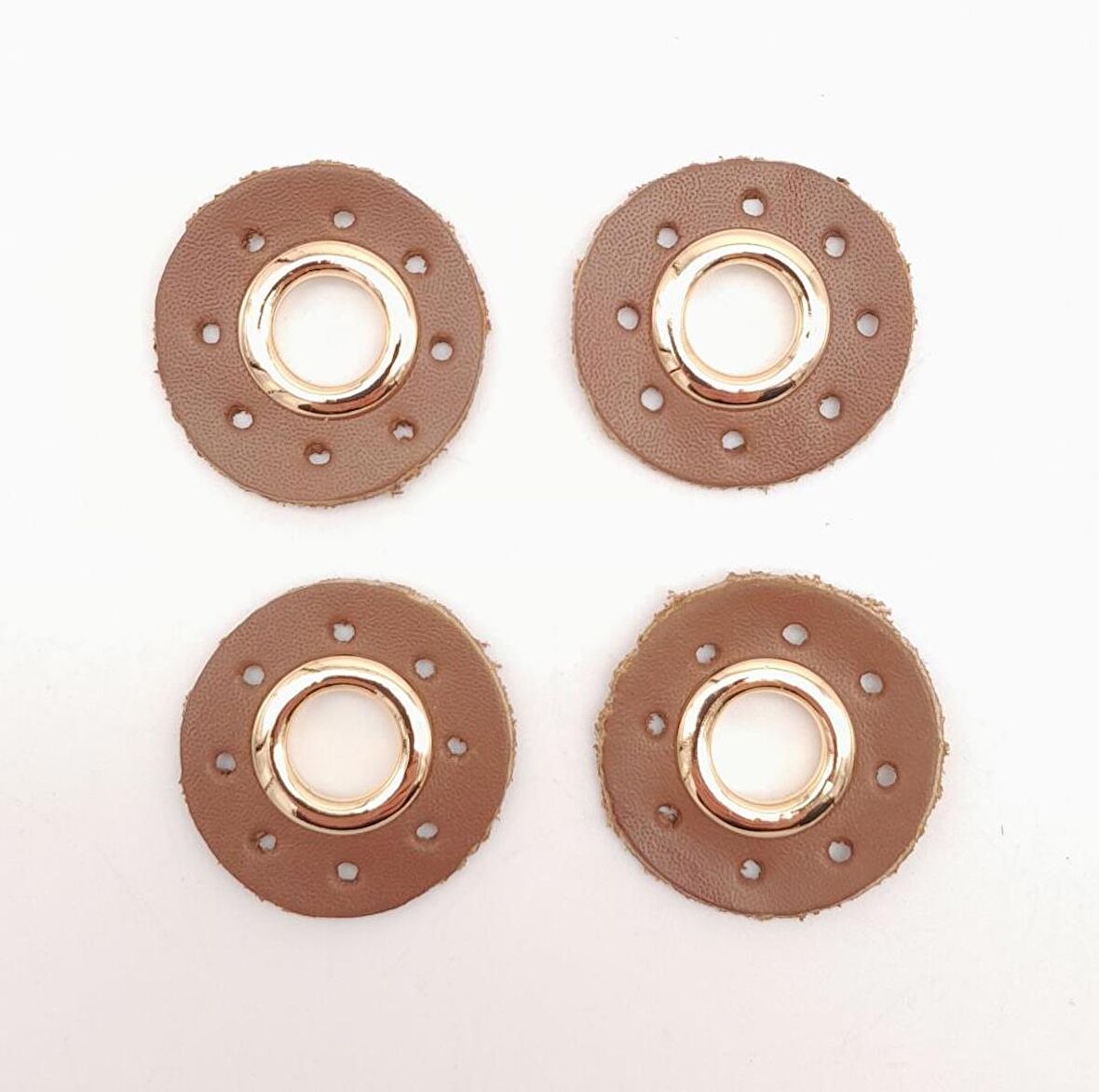 Sütlü Kahve Gerçek Derili 4 lü Kuşgözü Light Gold