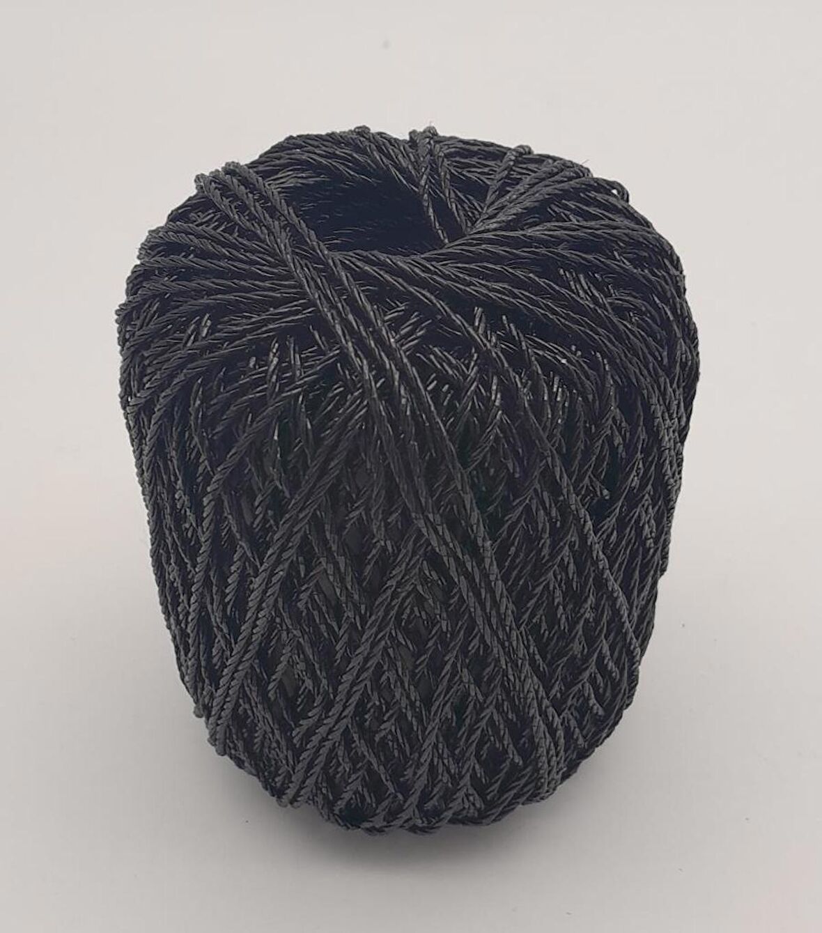 Trio Simli Siyah Renk İp