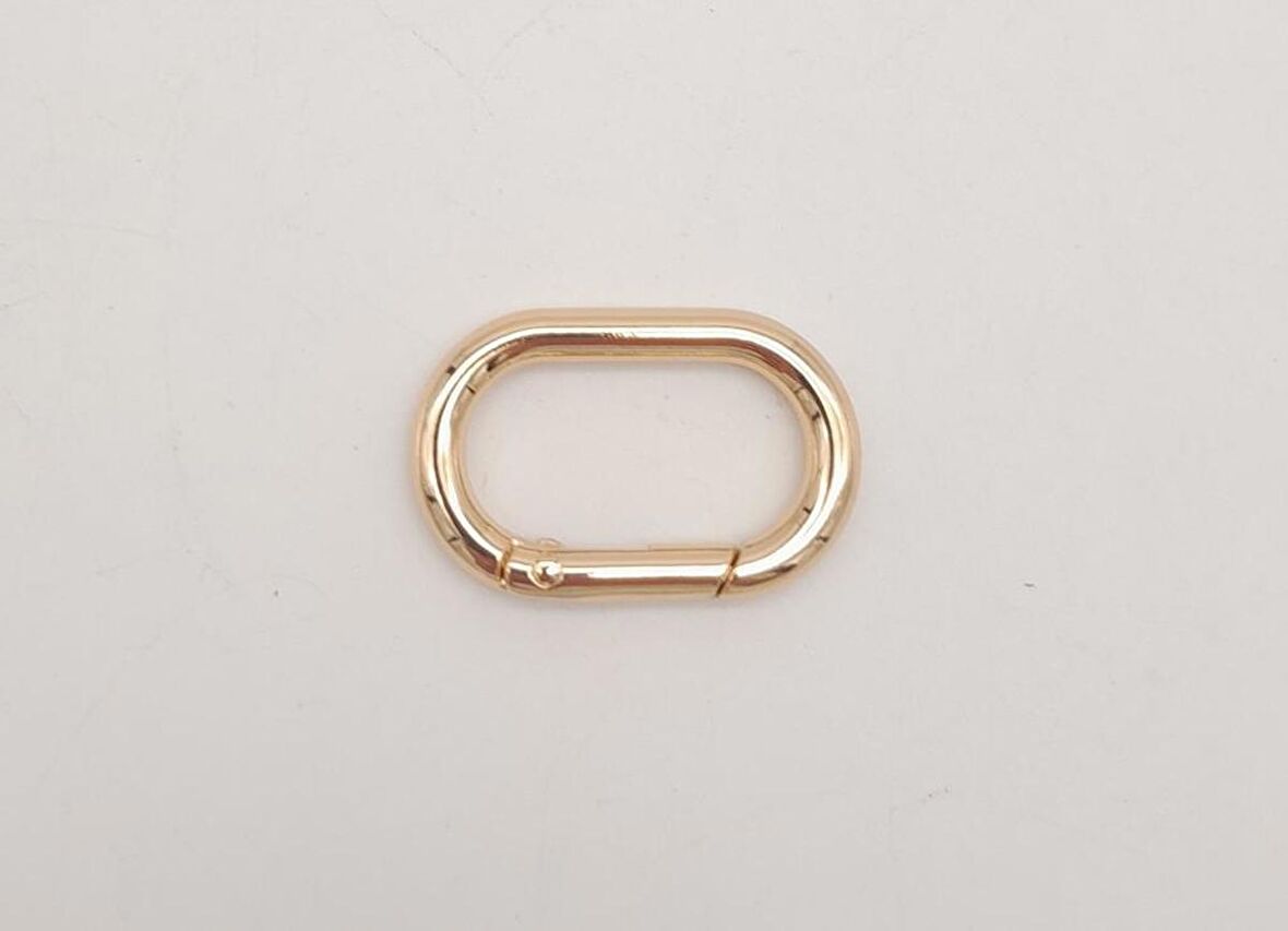 Light Gold 3 cm Ovalize Yaylı Halka 1 Adet