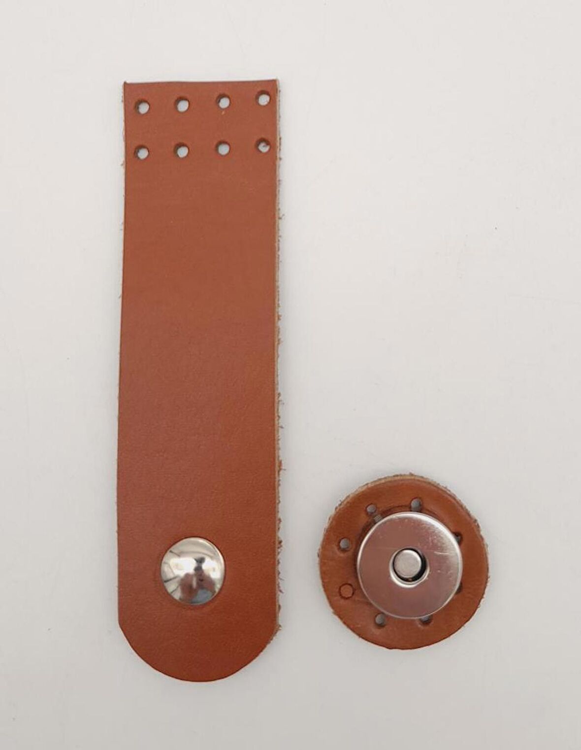 11x3 cm Taba Gerçek Deri Düz Çanta Kapağı Gümüş Metalli