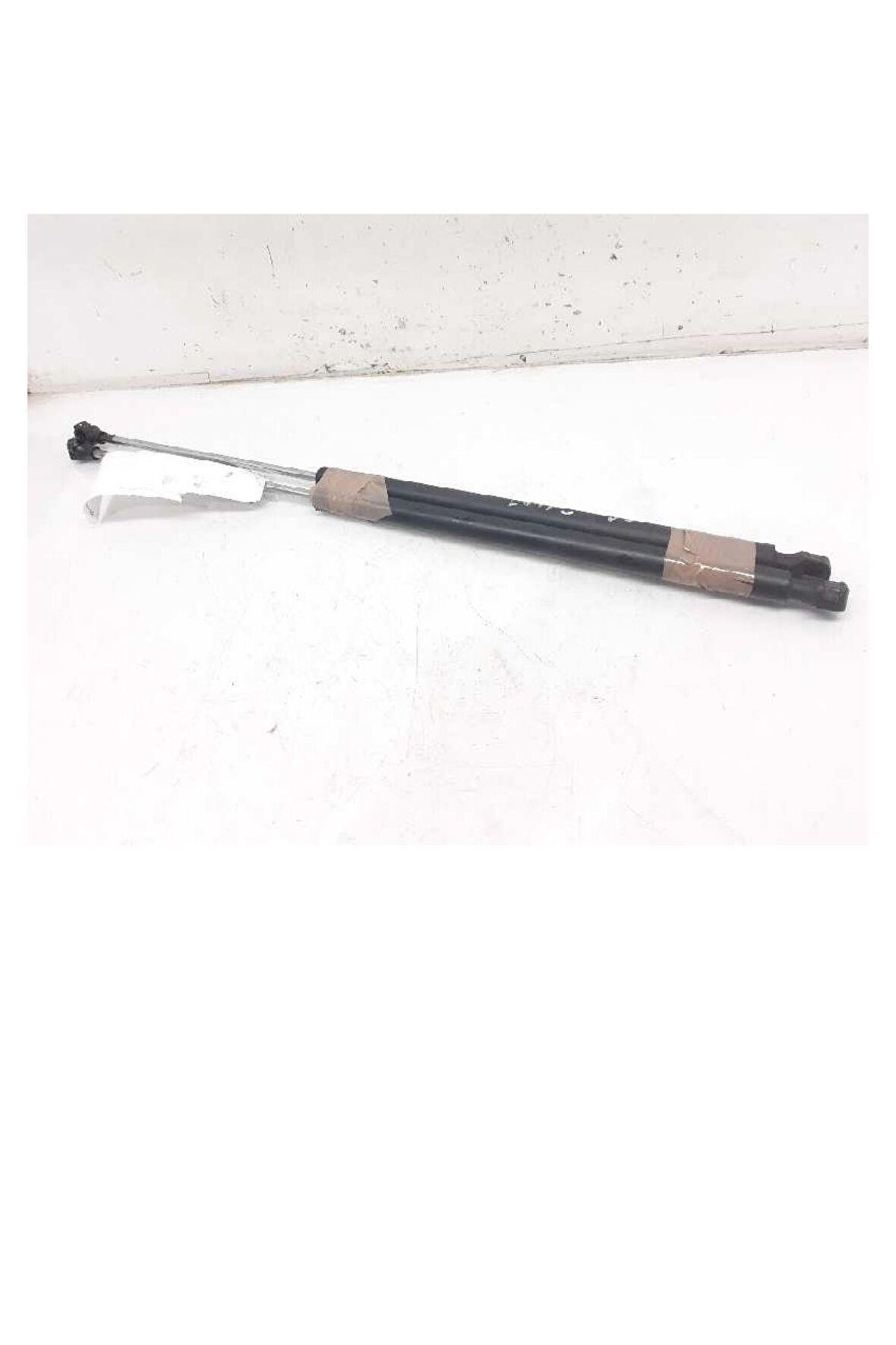 Bagaj Amortisörü Saxo 97-(3091647001-8731E7)