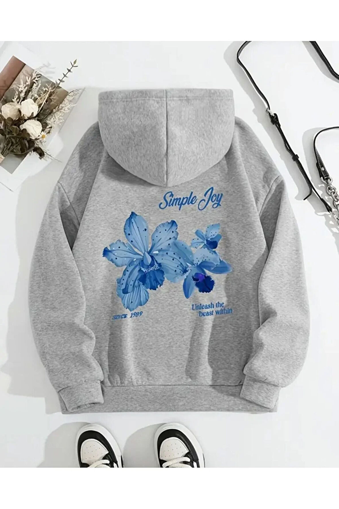 Çiçek Baskı Detaylı İçi Polarlı Kapüşonlu Sweatshirt