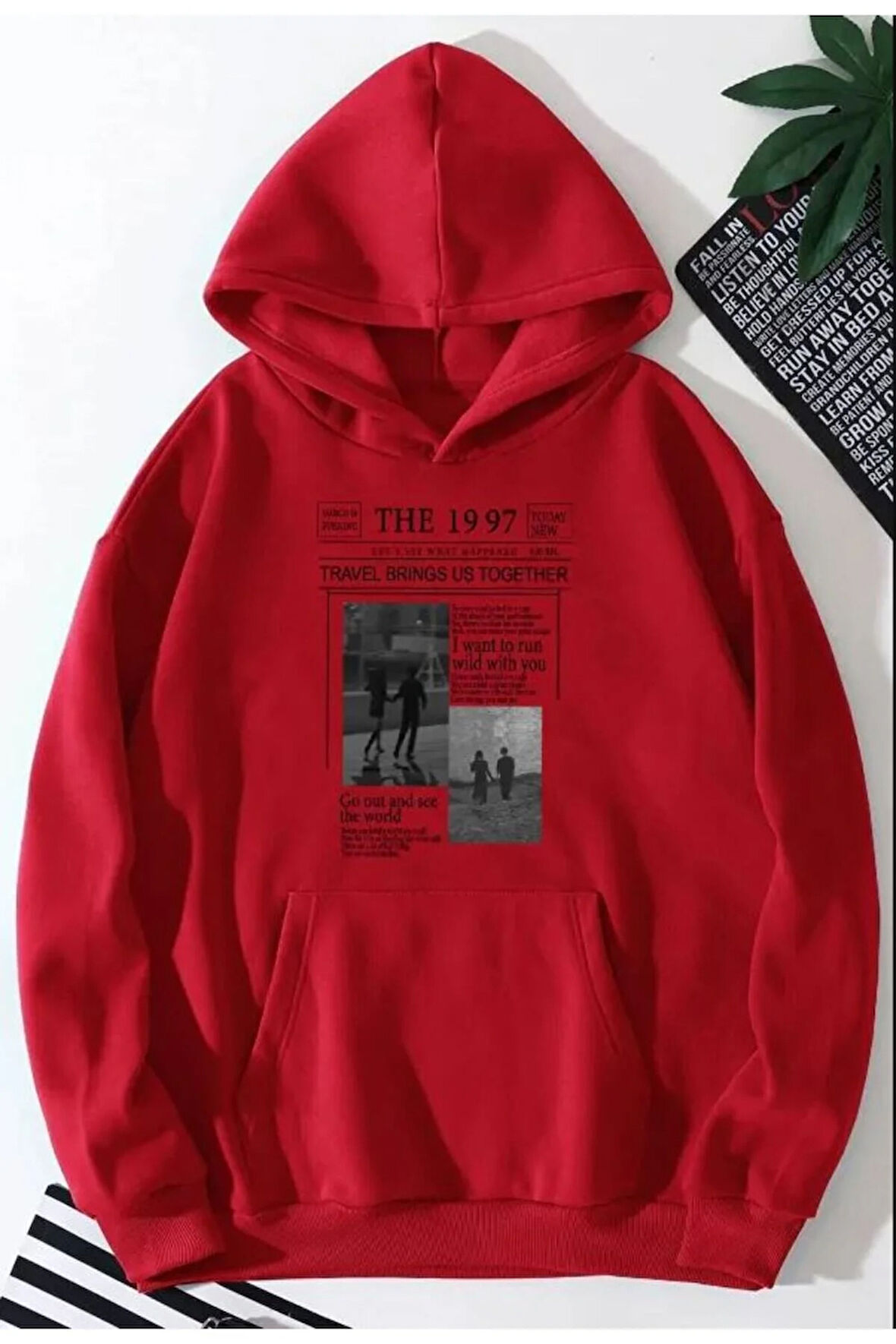 The 1997 Baskılı Kapşonlu Sweatshirt