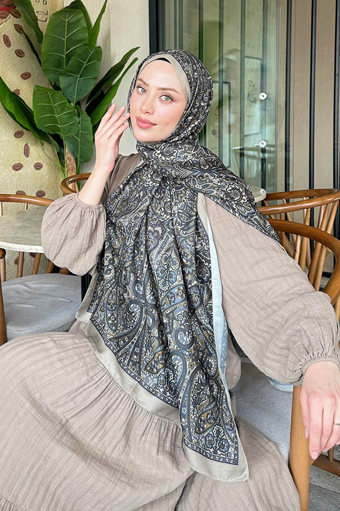 Retro Desen Soft Şal Mint Yeşili