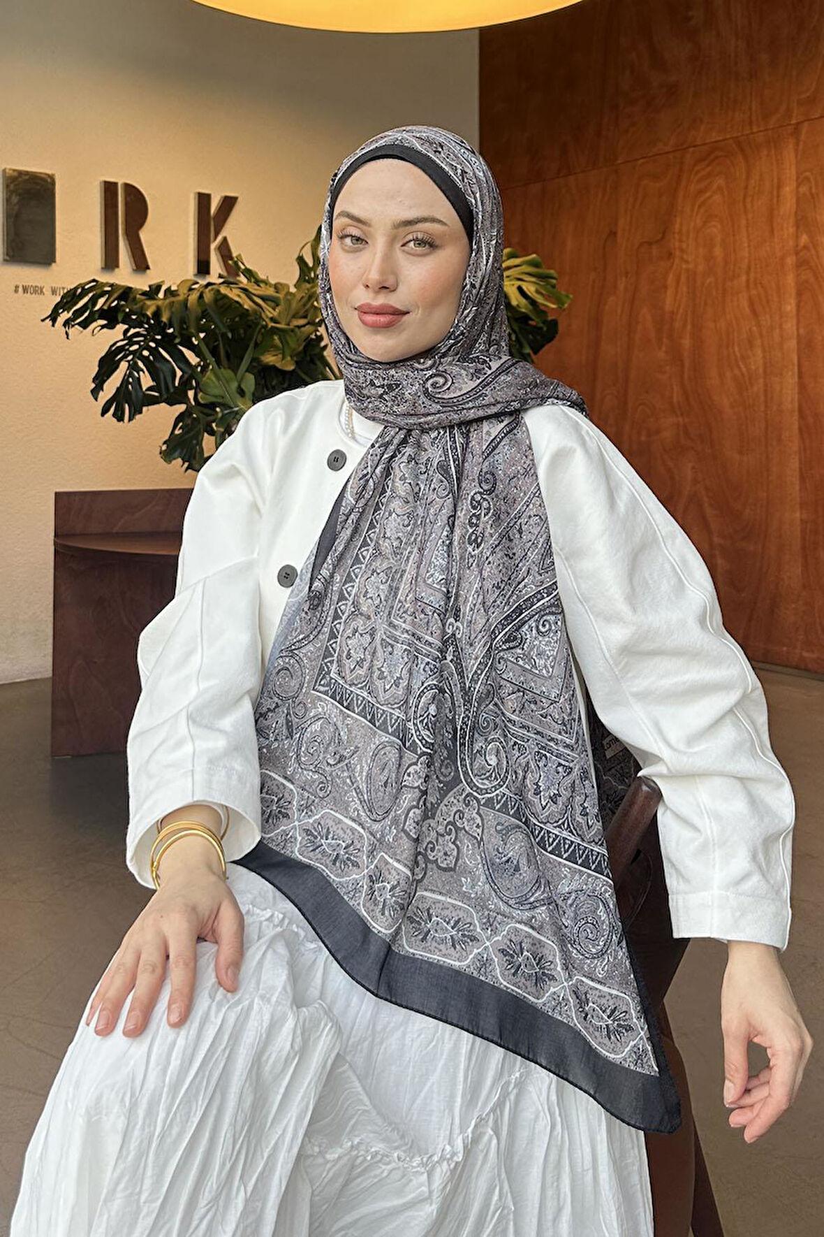 Retro Desen Pamuk Şal Toprak