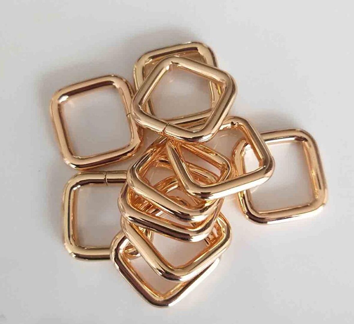 10lu Light Gold 2 cm Kare Halka