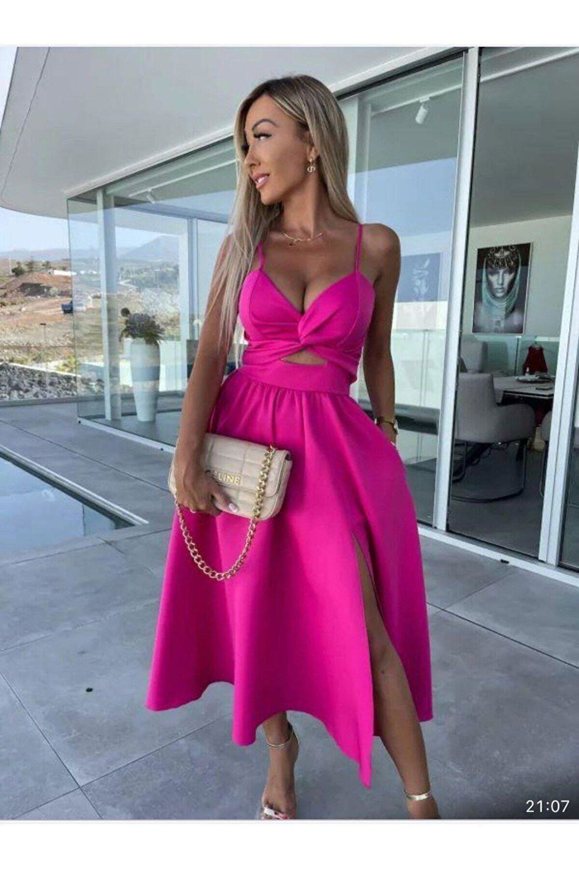 Özel tasarım krep kumaş askılı elbise