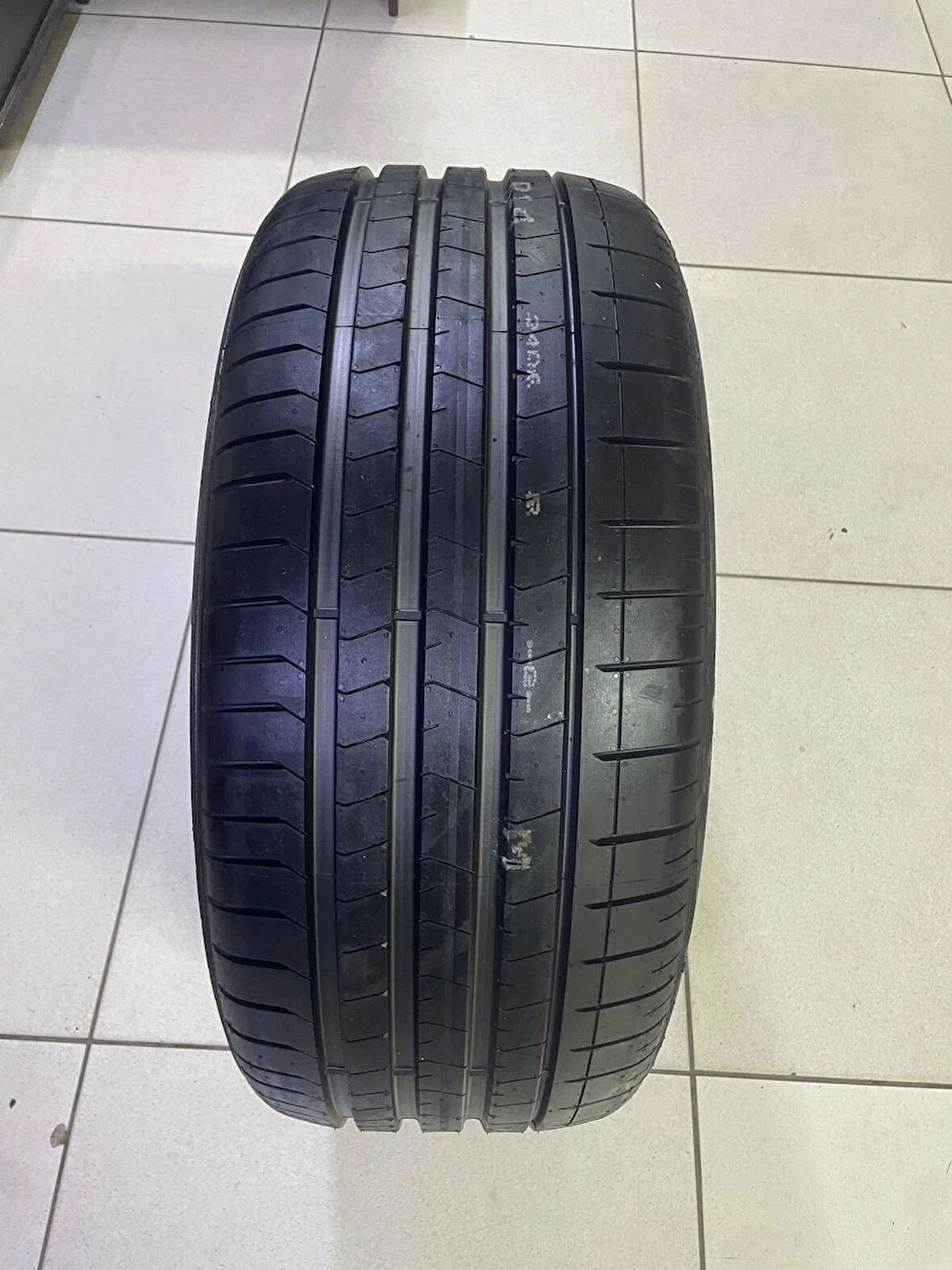 Pirelli 265/45 R19 105Y XL P-Zero PZ4 N0 2020 ÜRETİM YAZ LASTİĞİ