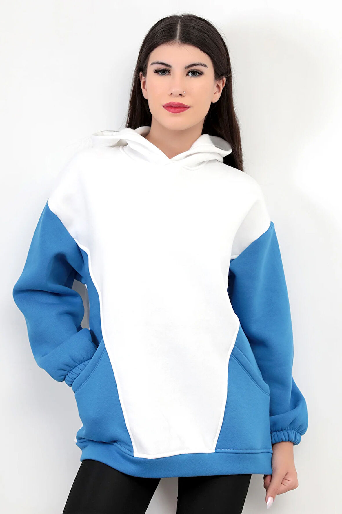 Kadın Kapüşonlu Oversize Beyaz Sweatshirt Mavi Garnili Üç İplik Yan Cepli Hoodie - 2598