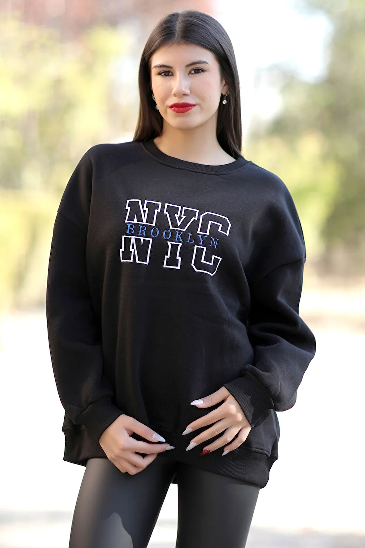 Kadın Oversize Sweatshirt Siyah NYC Brooklyn Nakışlı Bisiklet Yaka Ribanalı - 9004