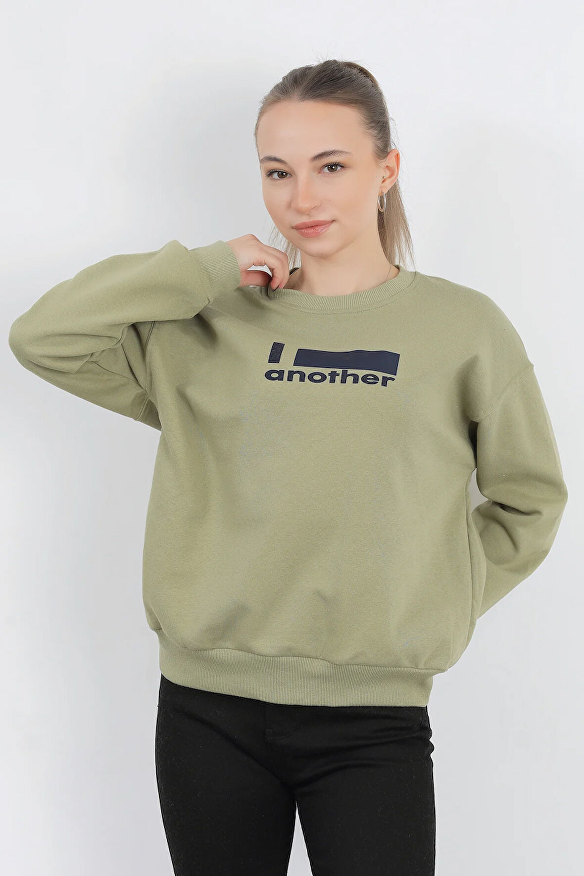 Kadın I Am Another Baskılı Bisiklet Yaka Oversize Sweatshirt Haki - 2585