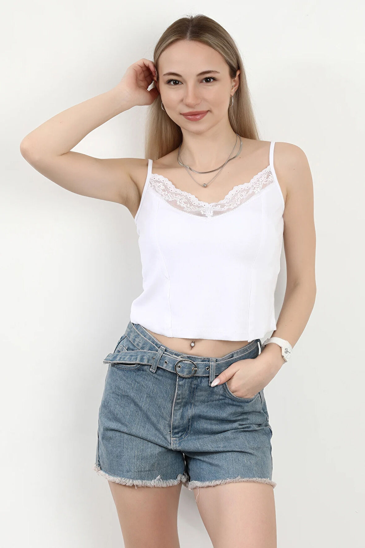 Kadın Askılı Dantel Detaylı Bluz Beyaz - MS0000569