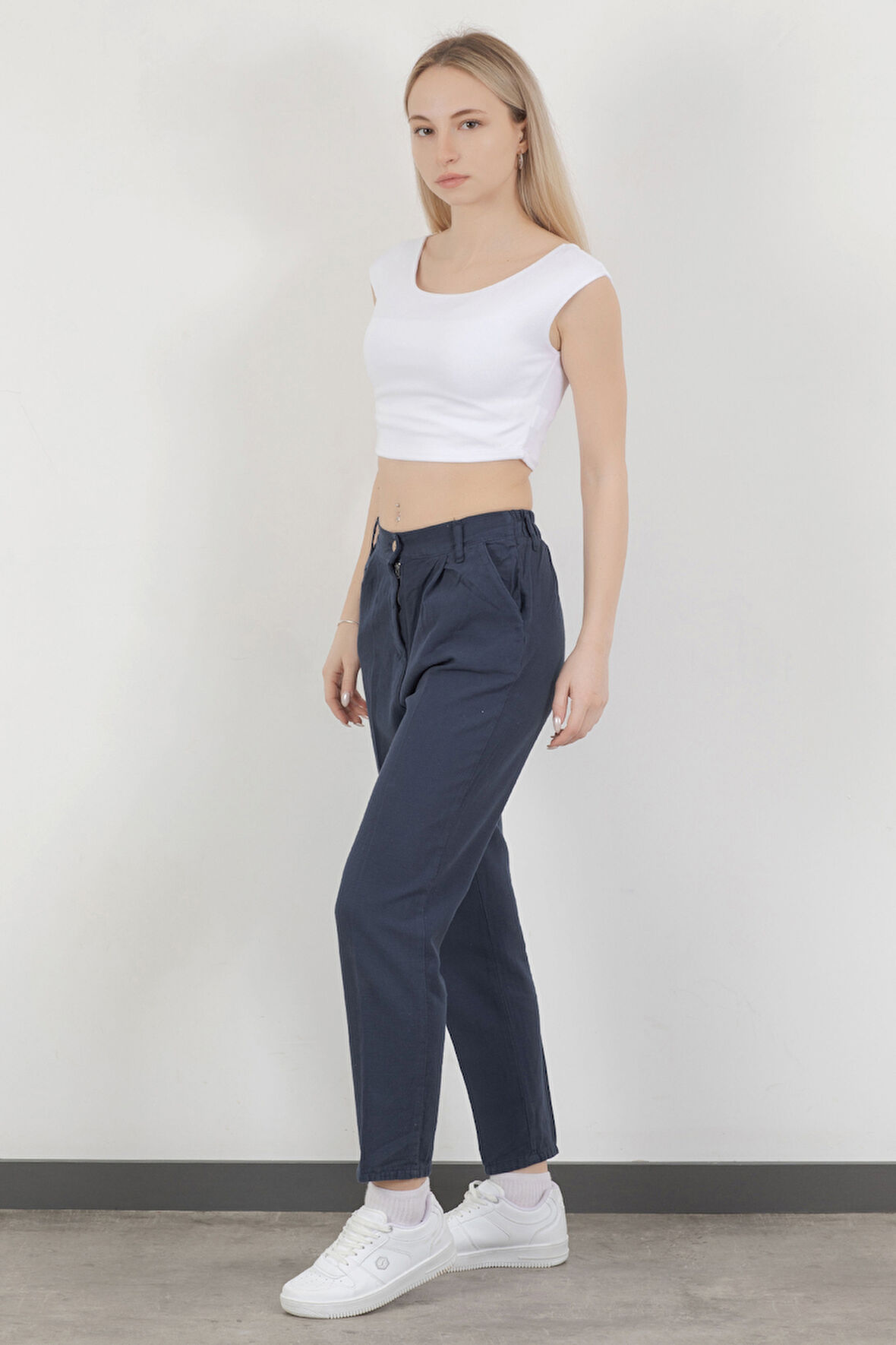 Kadın Beli Lastikli Çift Cepli Dar Paça Pantolon Lacivert - 5121