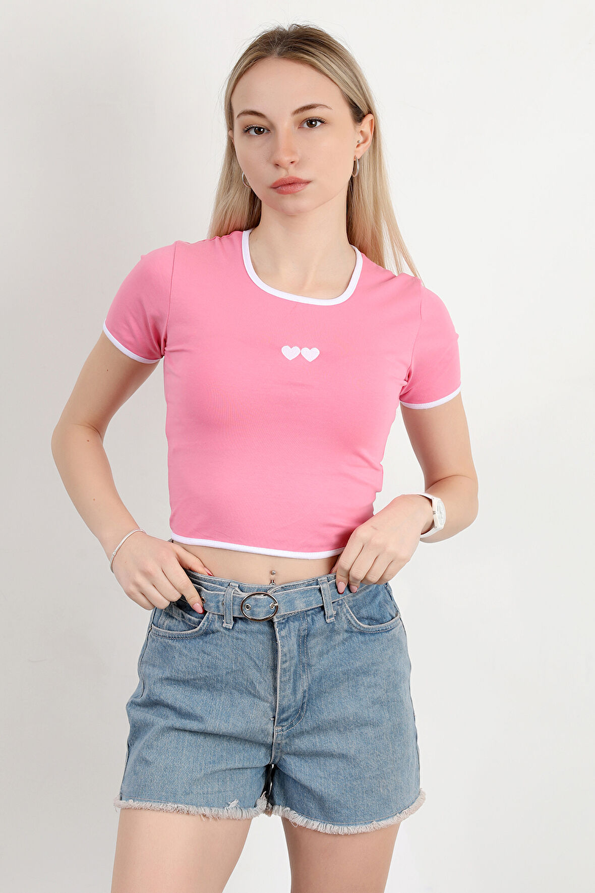 Kadın U Yaka Kalp Nakışlı T-Shirt Pembe - 925055