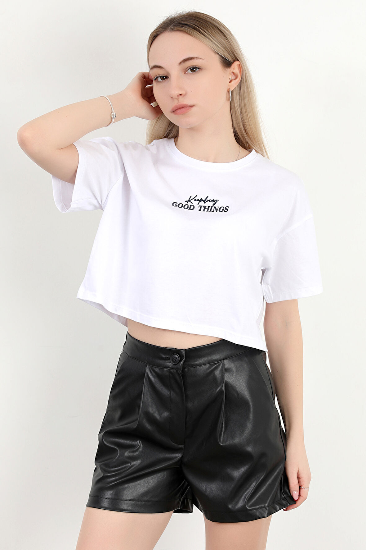 Kadın Bisiklet Yaka Good Things Baskılı T-Shirt Beyaz - 925039